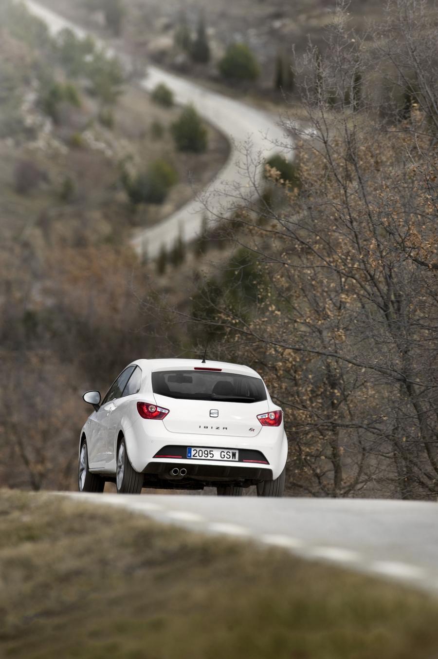  Seat Ibiza FR 2009 года  (фото 29 из 98)